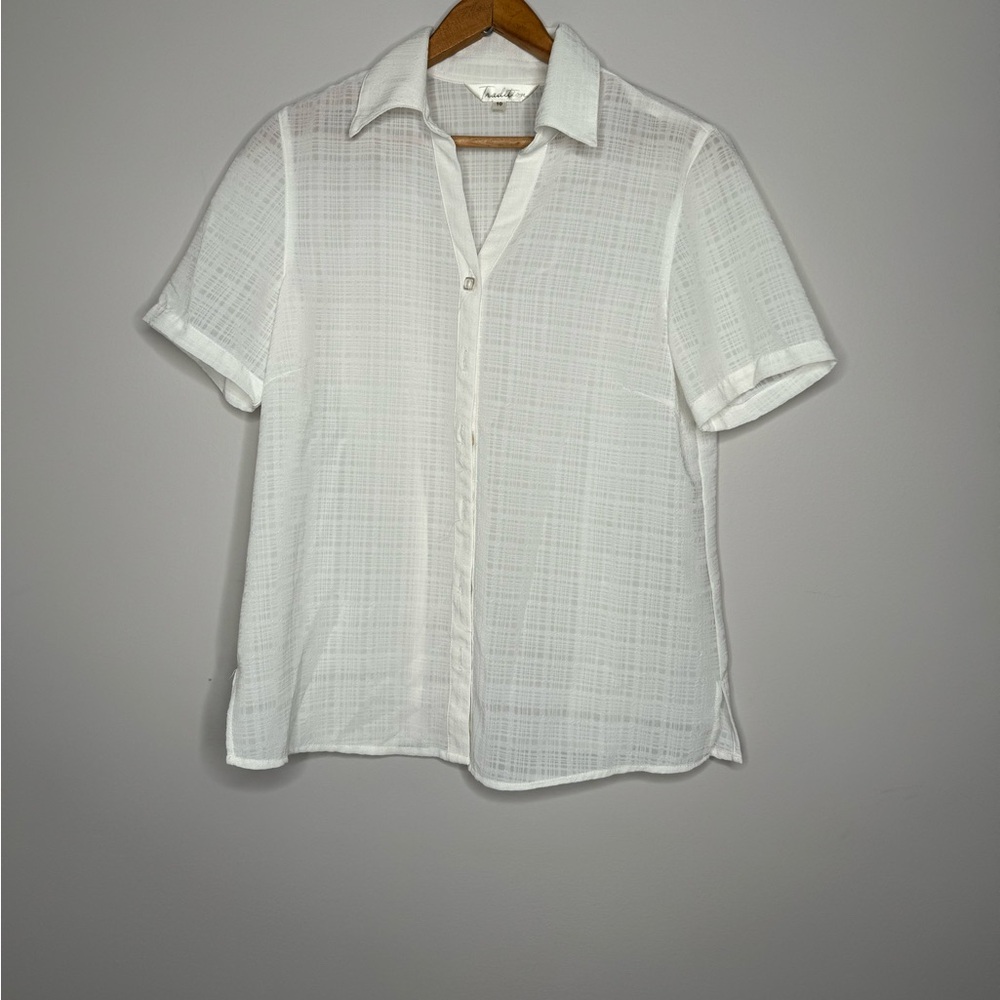 WHITE BLOUSE